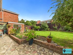 Garden - click for photo gallery